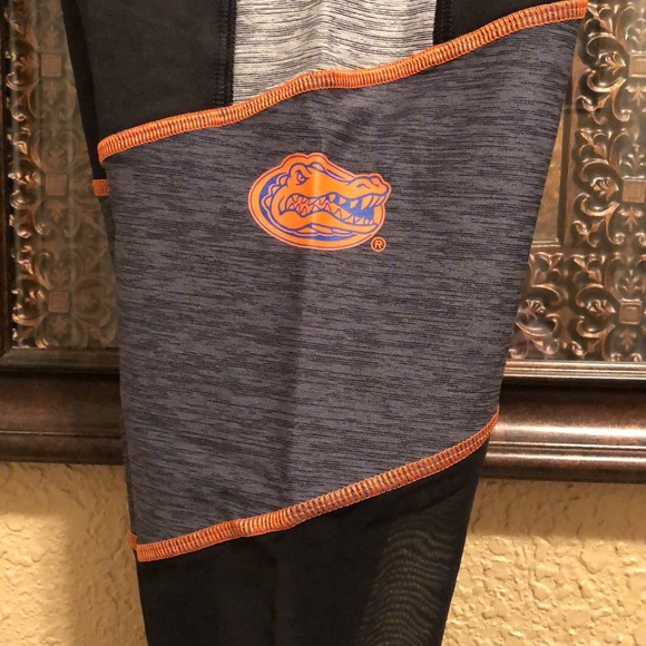 NWT PINK Victoria’s Secret Collegiate Collection Florida Gators Ultimate Legging - Picture 15 of 17